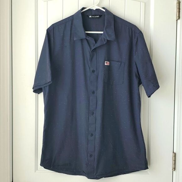 Travis Mathew mens short sleeve shirt, Size XL - Picture 1 of 5